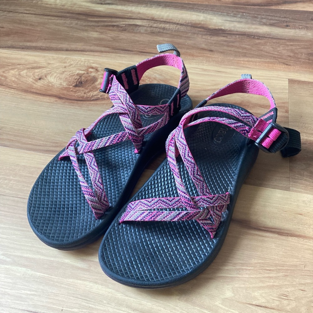 Chaco size 4 Sandal